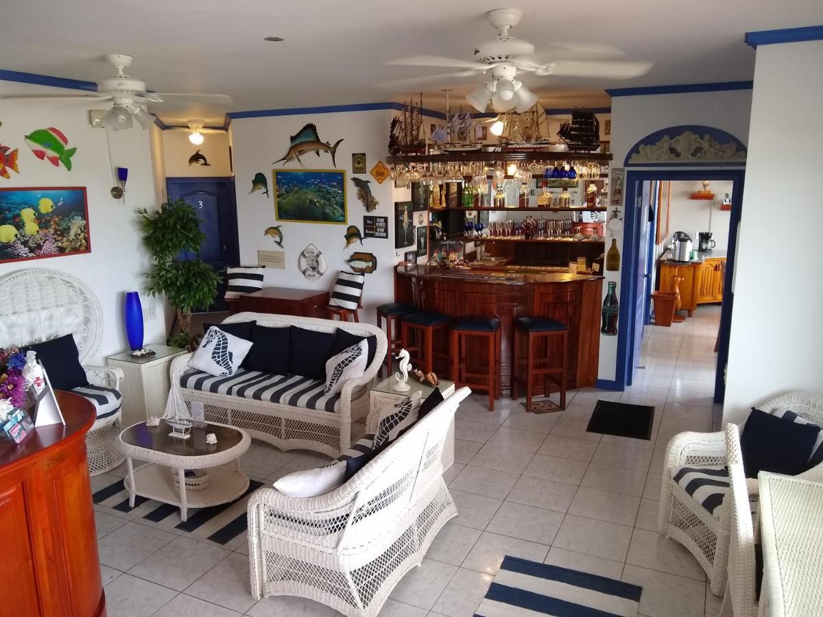 Drake Inn Puerto Villamil Εξωτερικό φωτογραφία
