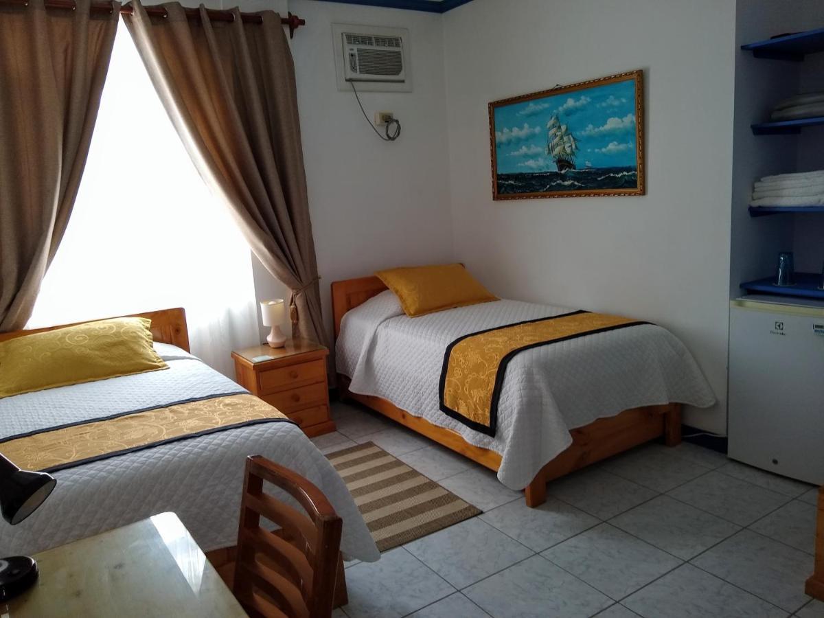 Drake Inn Puerto Villamil Εξωτερικό φωτογραφία