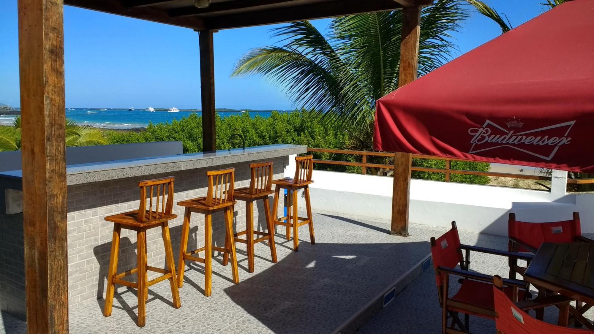 Drake Inn Puerto Villamil Δωμάτιο φωτογραφία
