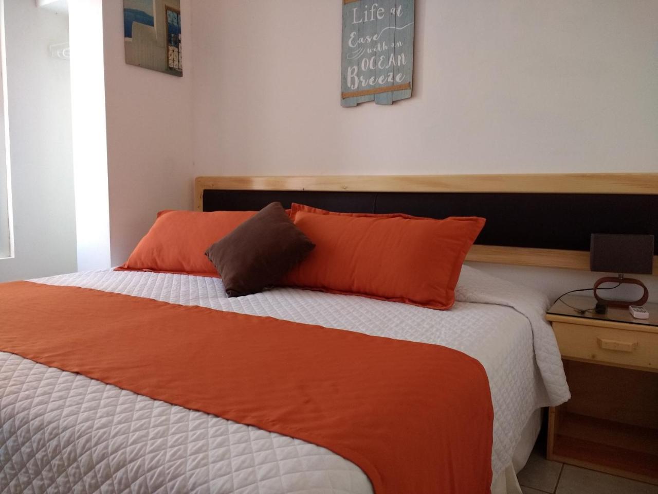 Drake Inn Puerto Villamil Εξωτερικό φωτογραφία