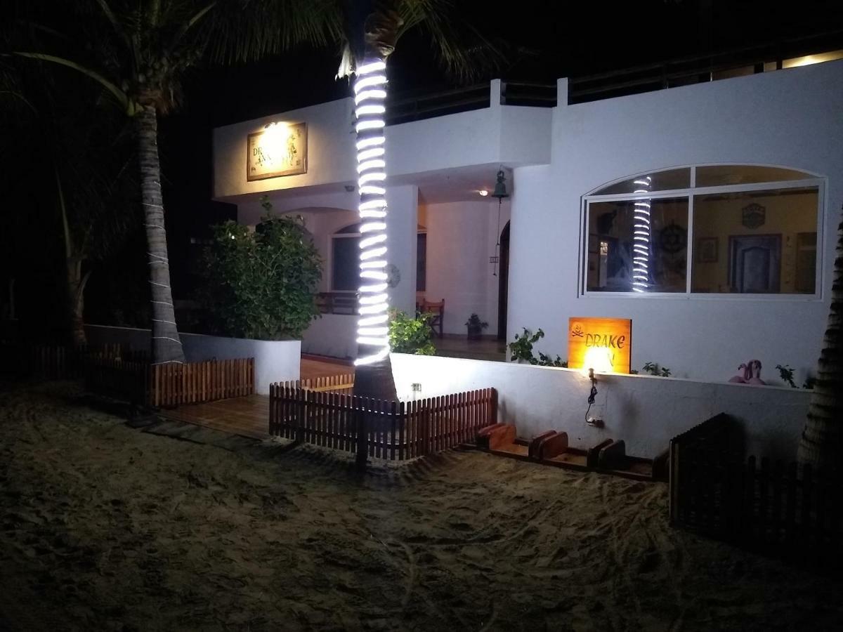 Drake Inn Puerto Villamil Εξωτερικό φωτογραφία